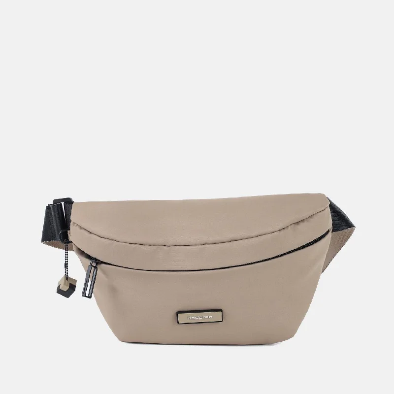 Halo Waist Pack In Stone Beige