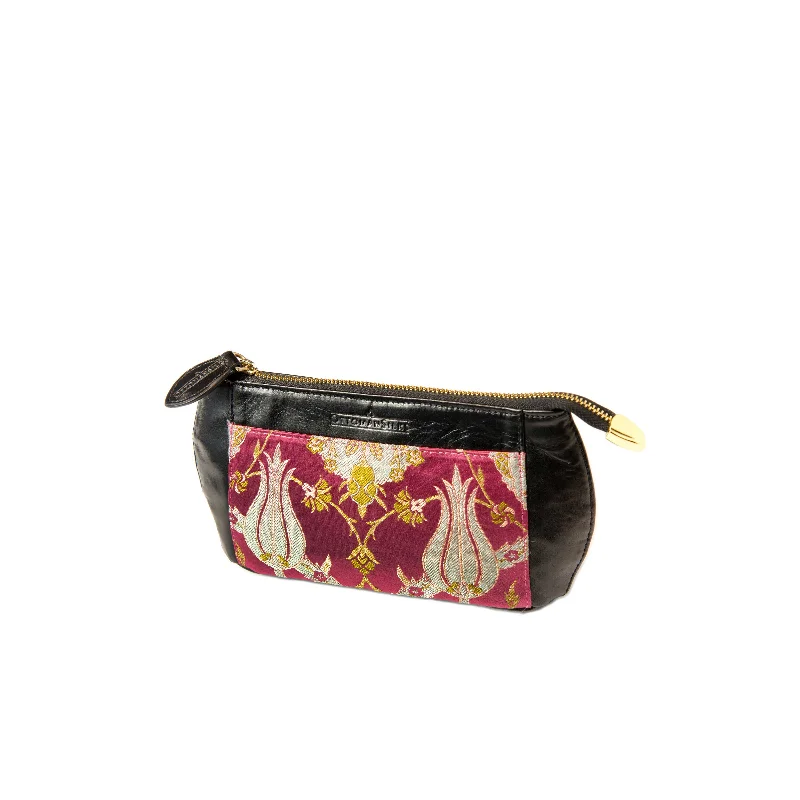 Makeup Bag in Amina